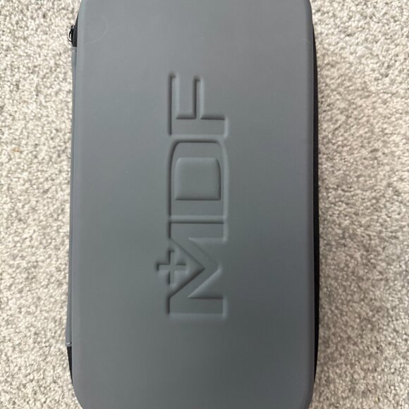 MDF ProCardial® Titanium Cardiology Stethoscope - Black Glitter/Rose Gold - Picture 3 of 3